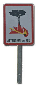 Panneau routier d'avertissement